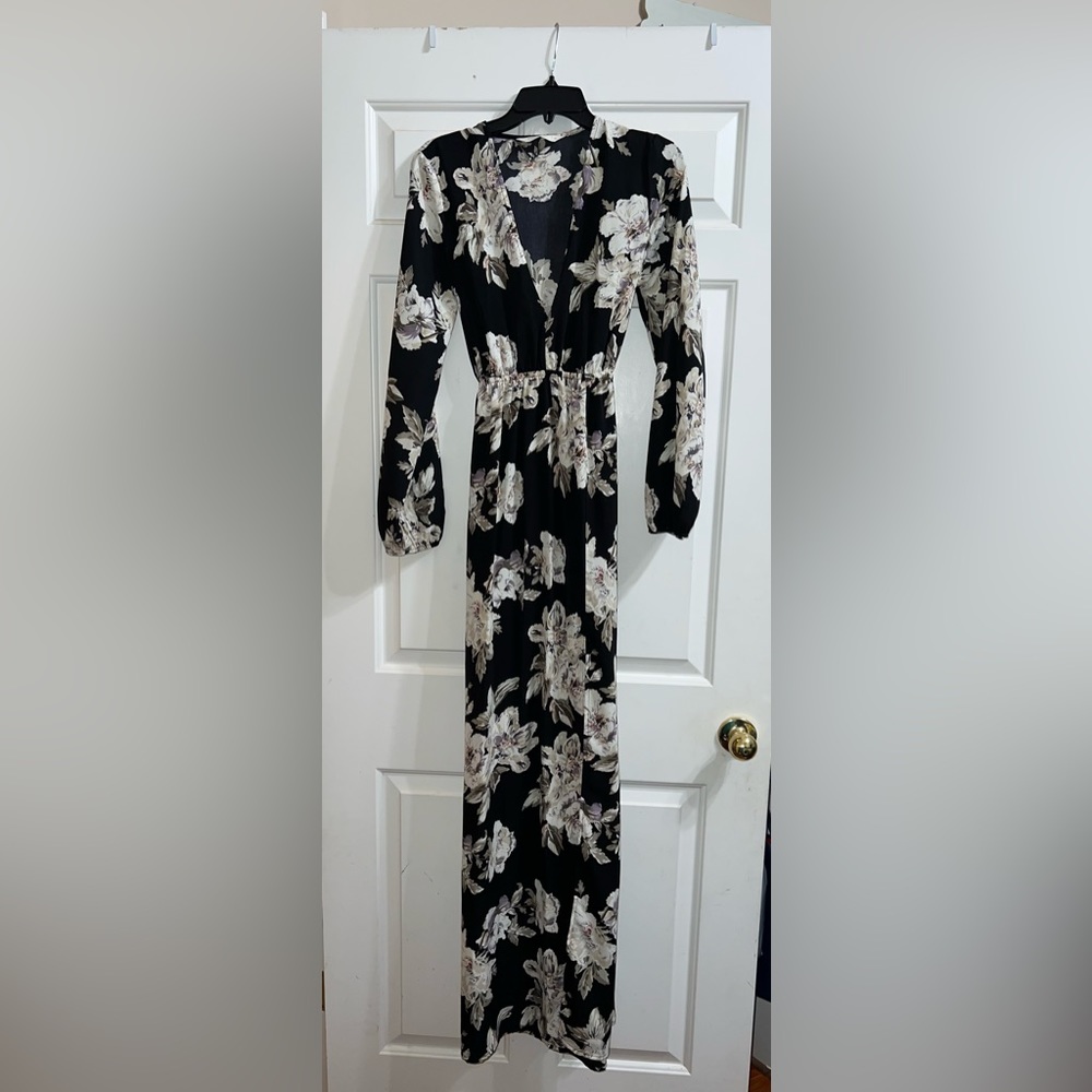 Long floral tie dress.